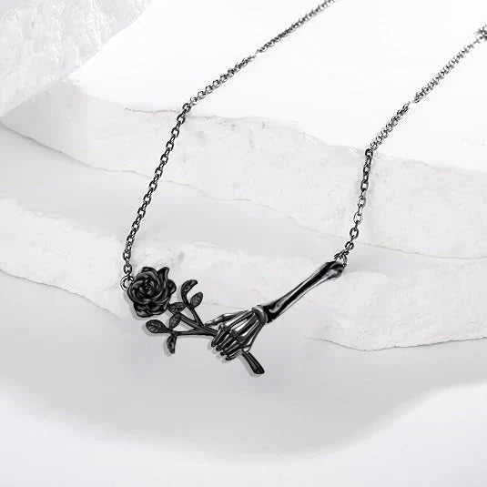 Retro Fashion Hand Rose Pendant Necklace